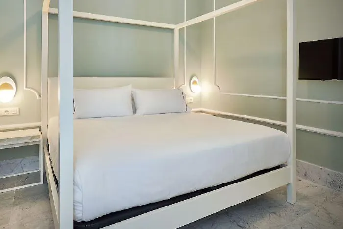 Tandem Palacio Veedor De Galeras * 加的斯